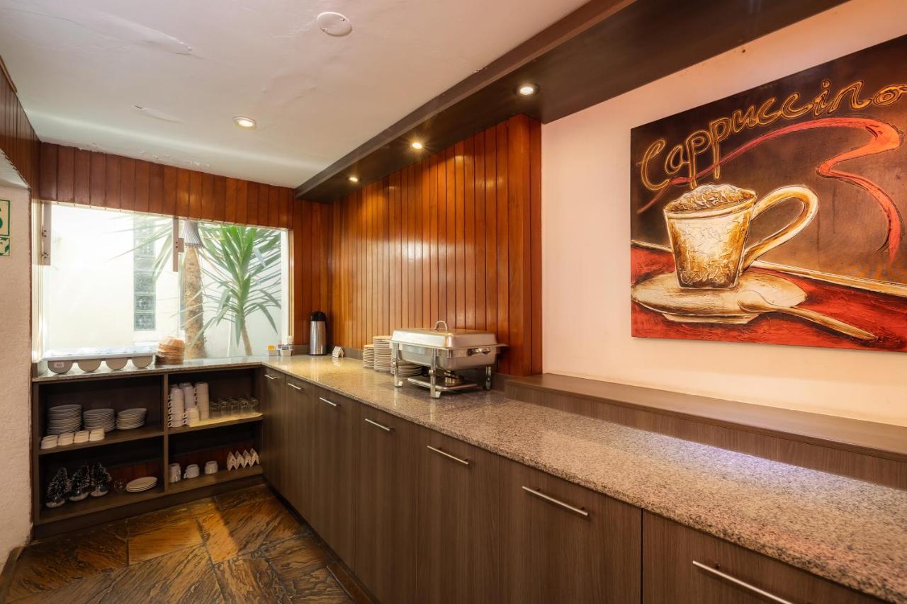 Hotel Country Trujillo Encalada 外观 照片