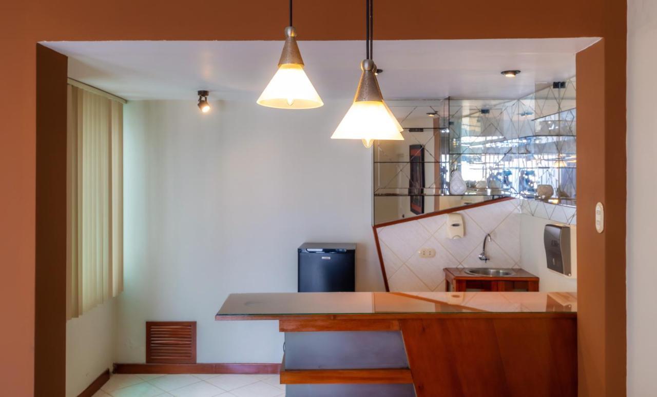Hotel Country Trujillo Encalada 外观 照片