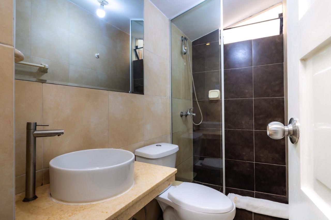 Hotel Country Trujillo Encalada 外观 照片