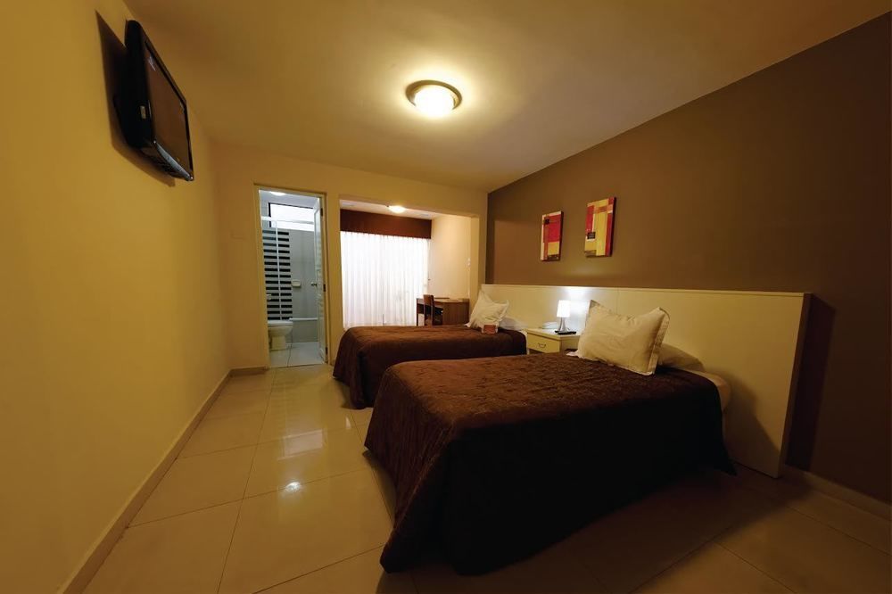 Hotel Country Trujillo Encalada 外观 照片